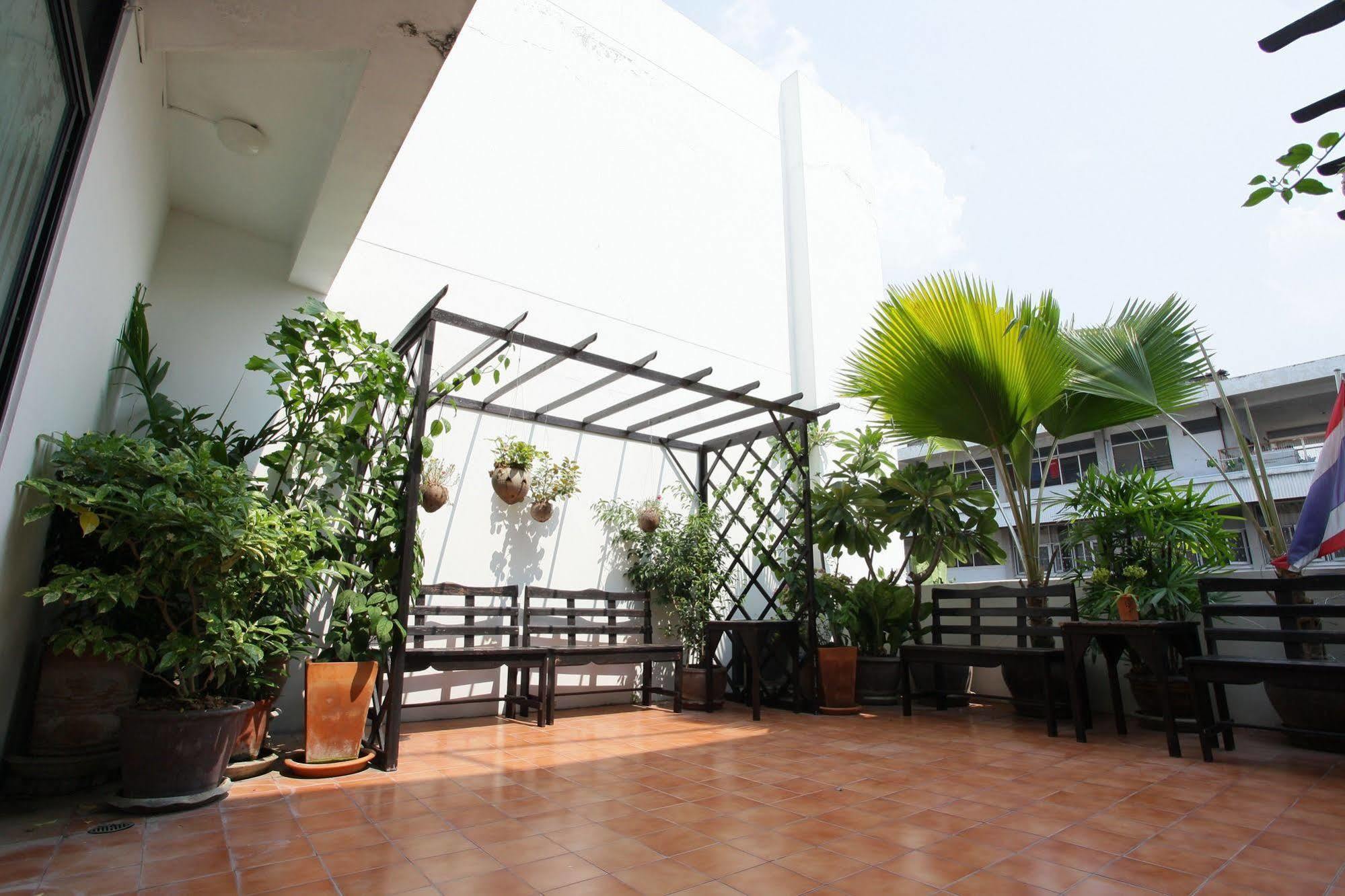 Pin Hotel Lampang Exterior photo